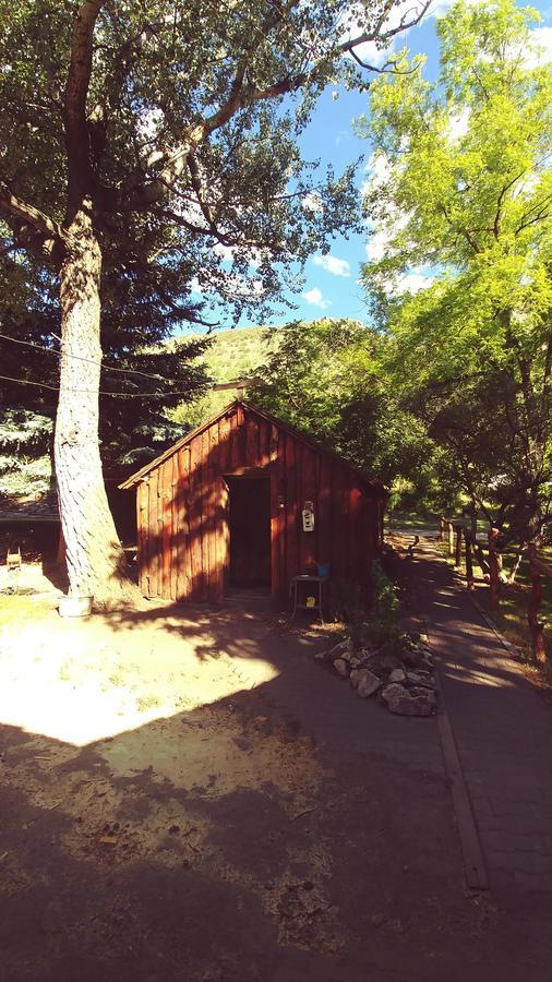 Bristol Cabins 라바 핫 스프링스 외부 사진