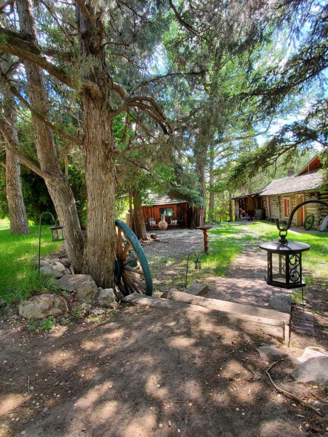 Bristol Cabins 라바 핫 스프링스 외부 사진